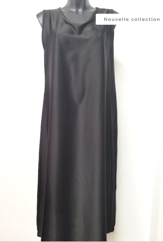 L'Ensemble Robe Pancho satinée