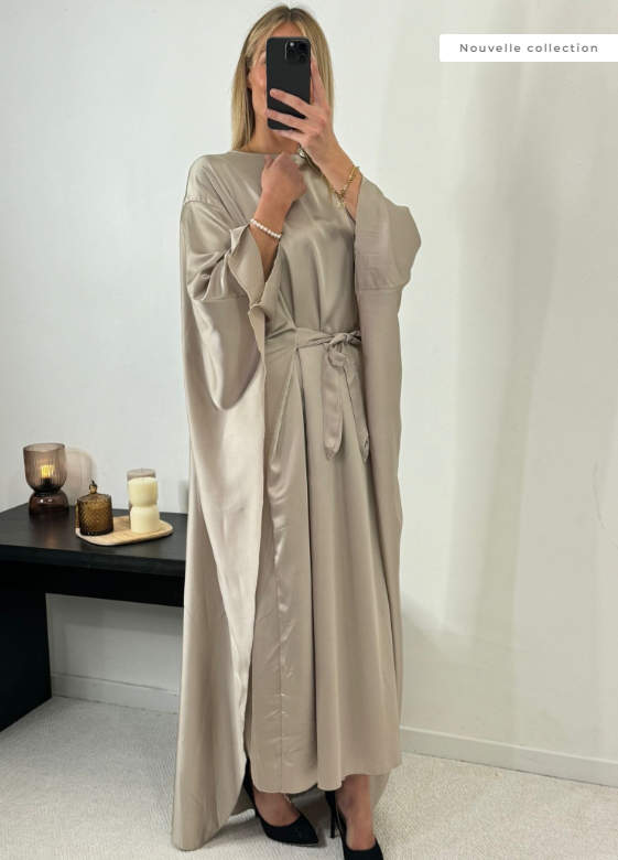 Robe Abaya luxueuse en satin