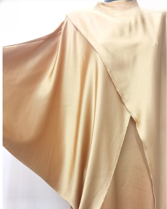 L'Ensemble Robe Pancho satinée