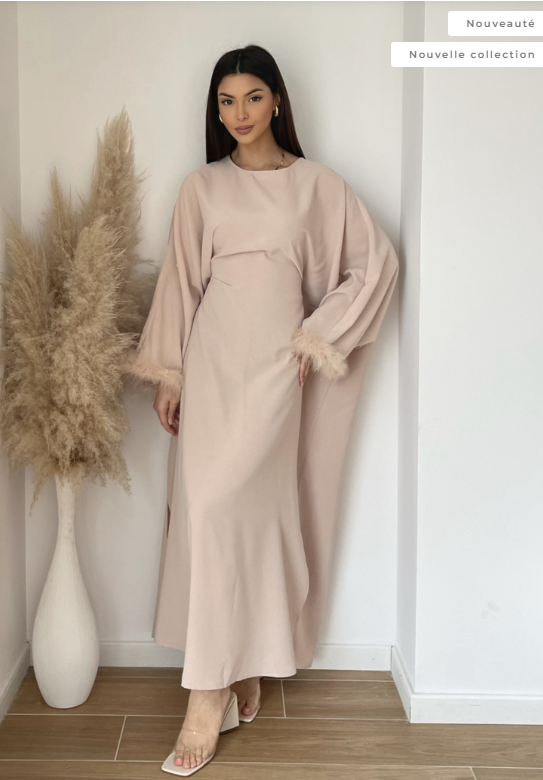 Robe Nnallys à Plumes