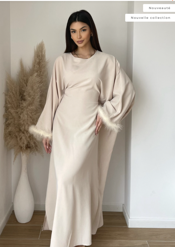 Robe Nnallys à Plumes